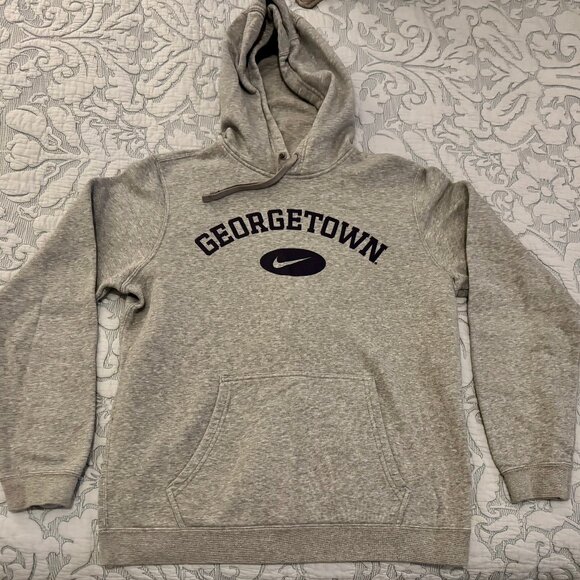 NIKE~GEORGETOWN UNIVERSITY SWEATSHIRT - Picture 1 of 4